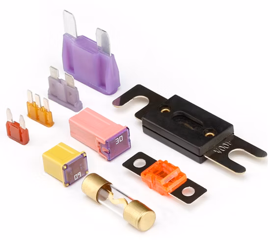 ATM Atc ATO Att Maxi Standard Mini Micro Low Profile Blade Auto Fuse Plug in Automotive Car Fuse 1A 2A 3A 5A 7.5A 10A 15A 20A 25A 30A 40A